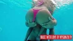 Play Pool Sex With Beautiful Woman