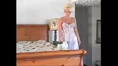 Jouer Quando la sposa viene rubata, viene portata direttamente in hotel e scopata