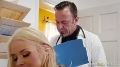 Reproduzir Ele Vai Ao Hospital E Fode Uma Médica Loira Com Silicones