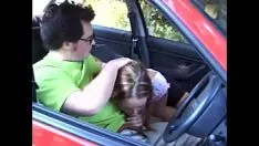 Play The girl from the country is very responsible when she sucks her partner's dick and wants to do it