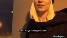 Redare Pizda Ei Este Fututa Sa Se Incalzeasca