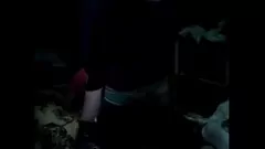 Reproducir Latina MILF se pone travieso en la oscuridad: porno de teléfonos celulares amateur