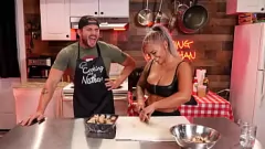 Abspielen Nathan Bronson und Hayley Davies: Uncut Pornstar Interview